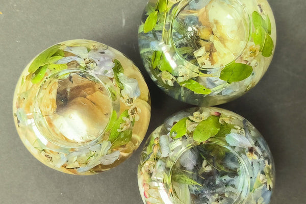 Wedding Flower Preservation in Resin: Everything You Need to Know