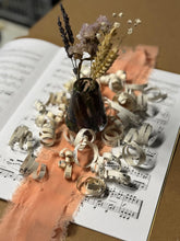 Hand-Curled Table Confetti